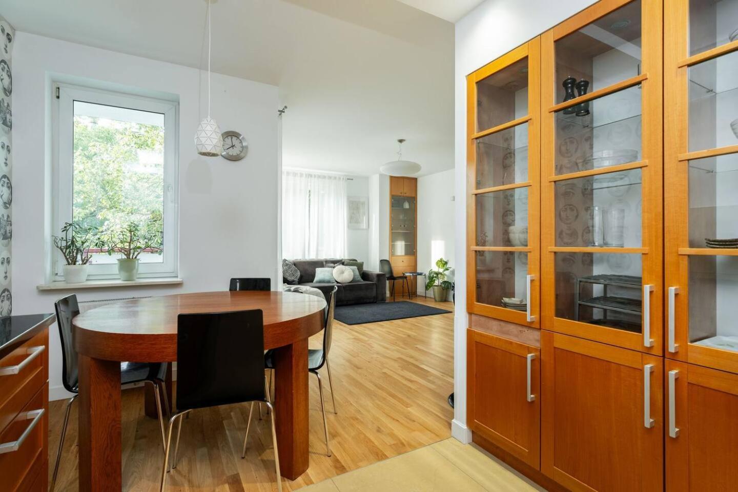 Superb Czerska Family Apartment Warszawa Exteriör bild